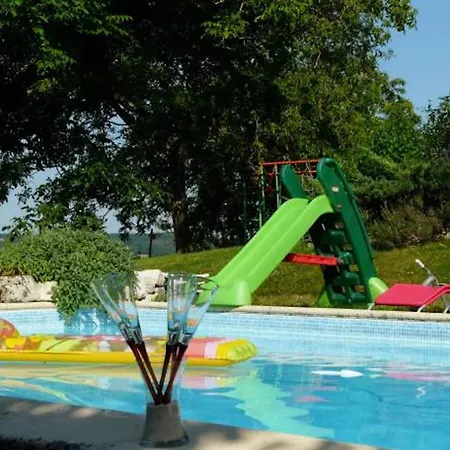 Holiday home Maison De Caractere En Vallee Du Lot - Piscine Privee -le Colombier Et La Bergerie - *