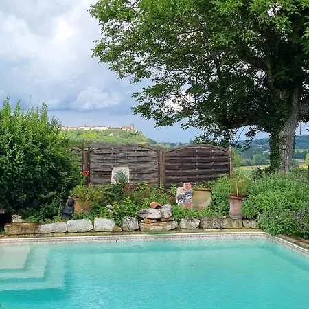 Maison De Caractere En Vallée Du Lot - Piscine Privée -le Colombier Et La Bergerie -
