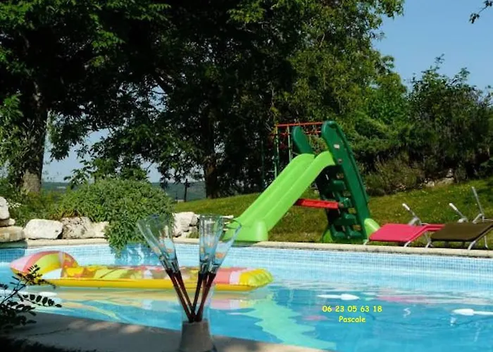 Maison De Caractere En Vallee Du Lot - Piscine Privee -le Colombier Et La Bergerie - Дом отдыха